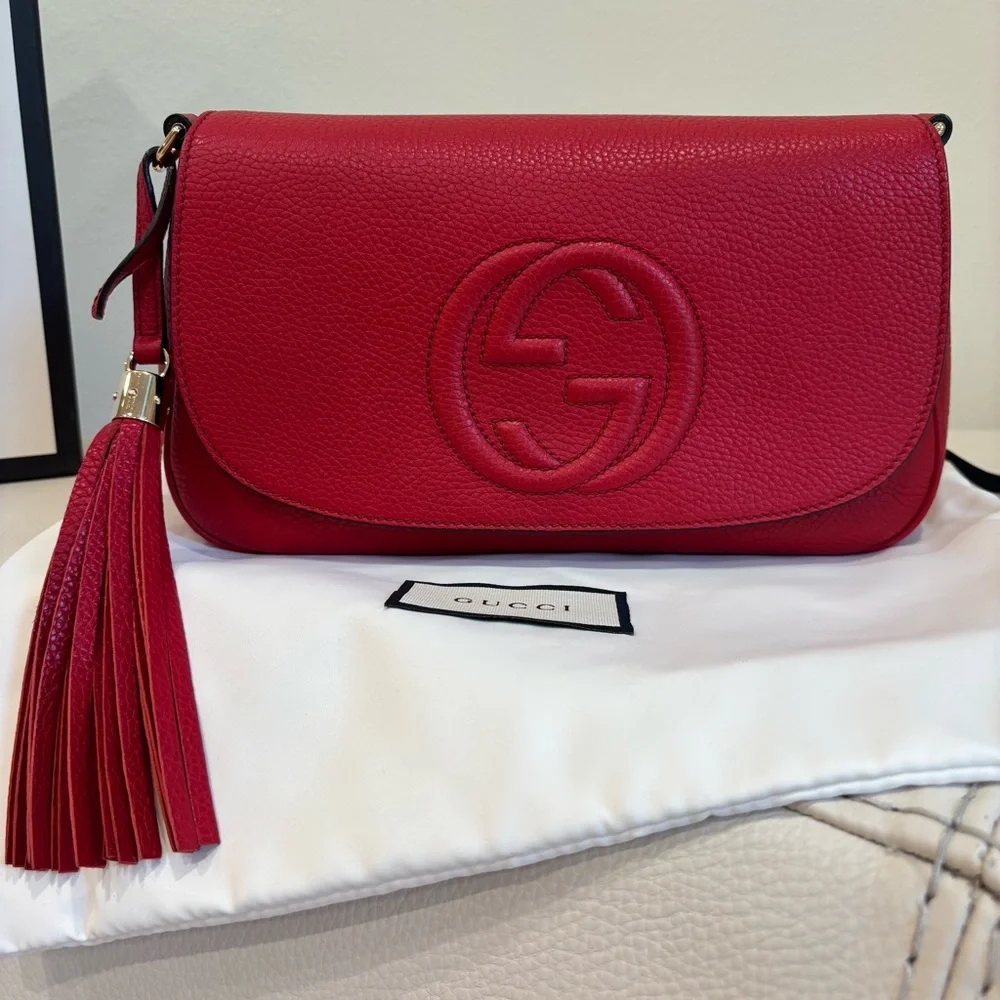GUCCI SOHO DISCO GG Tassel Chain Crossbody Flap Red Calfskin Leather Bag